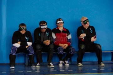 Nevăzători din patru județe au participat la faza zonală a Campionatului de Goalball