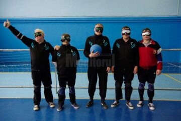 Nevăzători din patru județe au participat la faza zonală a Campionatului de Goalball