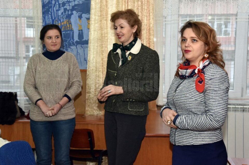 Proiectului „Cu TACT (Terapie prin Artă pentru Copii și Tineri) drumul vieții e mai vesel” a fost lansat joi, 19 martie