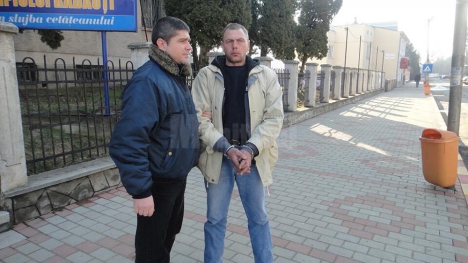 Lui Romeo Hrețculesei i s-a întocmit dosar penal pentru furt calificat