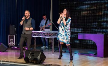 Paula Seling și Ovi, spectacol de succes pe scena Universității din Suceava. Foto: Adrian Craciunescul