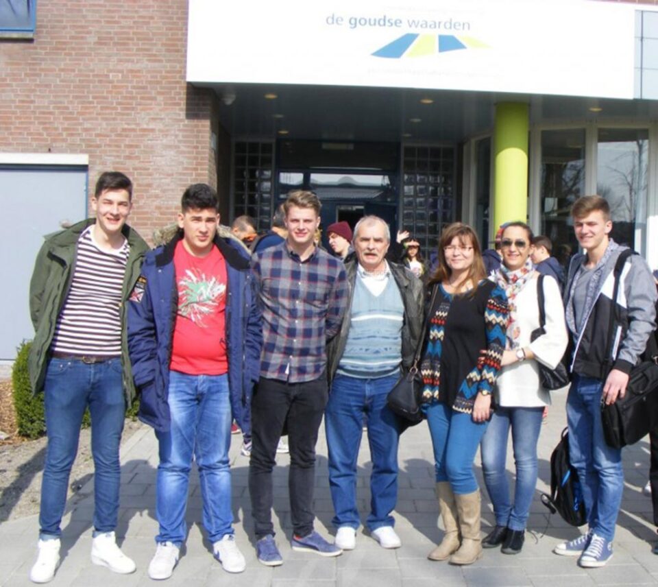 Proiectul multilateral Comenius “Science Experiments on Renewable Energies”