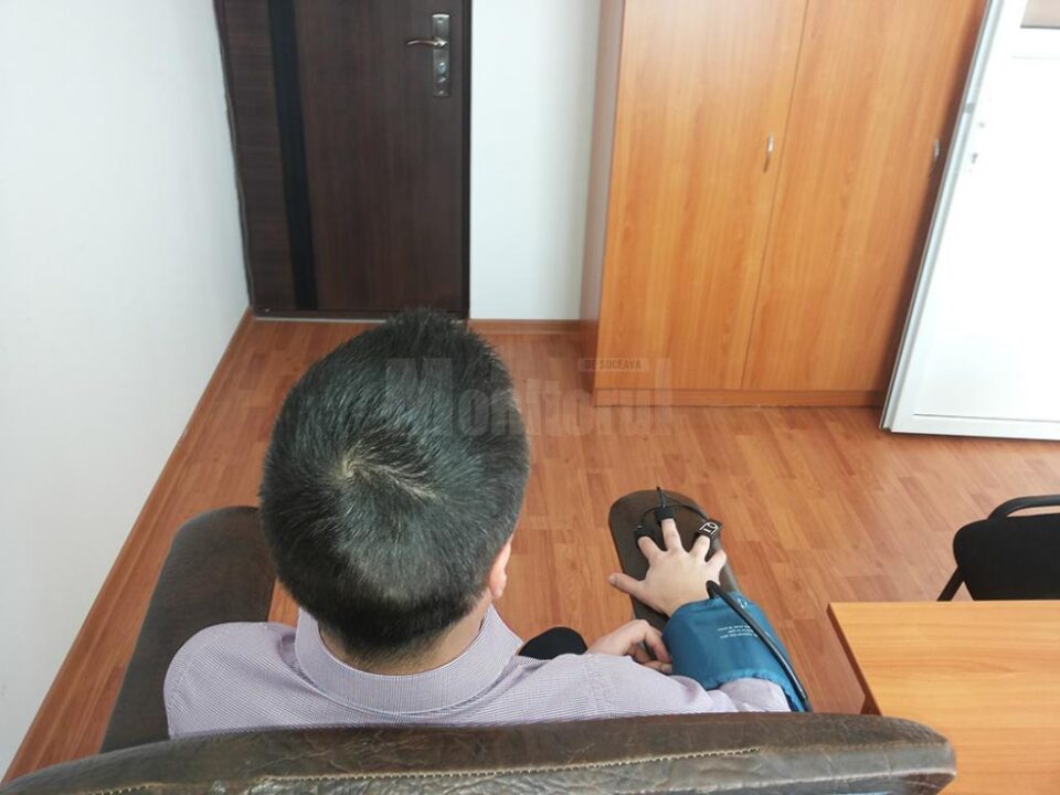 Aproape 60 de persoane au fost testate la poligraf în ultimele două luni