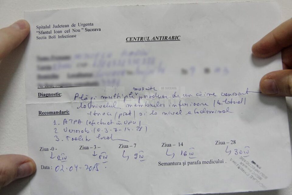 Victima are mai multe plăgi mușcate
