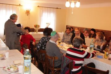 Evreii au început sărbătoarea Paștelui