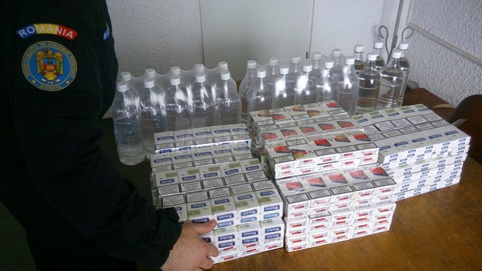 Marfa confiscată de jandarmi