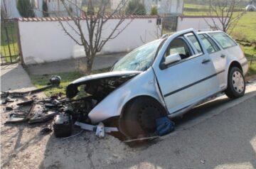 Accidentul s-a produs vineri după-amiază, în jurul orei 17.00, pe DN 17, în localitatea Șieu Măgheruș, în județul Bistrița-Năsăud. Foto: bistriteanul.ro