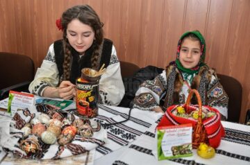 Festivalul Național al Ouălor Încondeiate de la Ciocănești