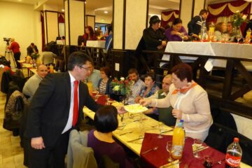 Împărțirea cu oul sfințit la sediul Dom Polski din Solonețu Nou
