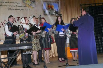Concert caritabil Paula Seling, la sărbătoarea „Joia Mare la Poiana Stampei”