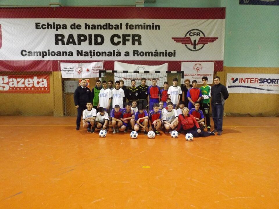La Gura Humorului a avut loc prima ediție a Campionatului național de fotbal unificat La Gura Humorului a avut loc prima ediție a Campionatului național de fotbal unificat