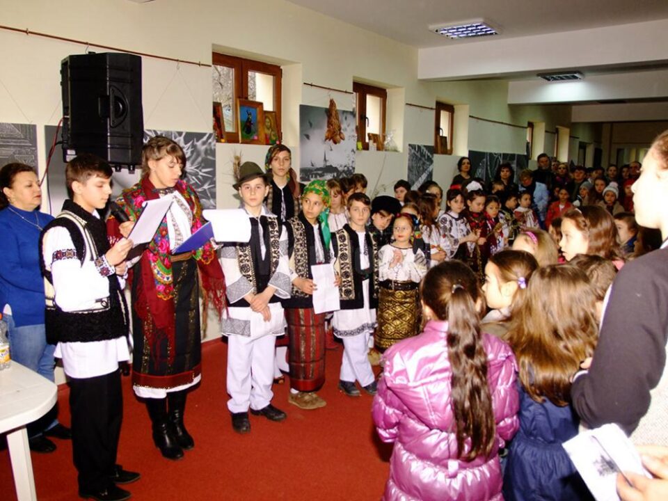 Expoziția-concurs „Sărbătoarea Învierii - Spiritualitate și tradiții prin ochi de copil”