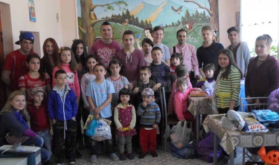 Cadouri pentru copiii din centrul „Visătorii” din Fundu Moldovei