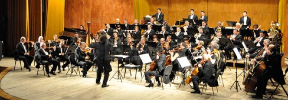 Concert cu Filarmonica Botoșani, vineri, pe scena suceveană Concert cu Filarmonica Botoșani, vineri, pe scena suceveană