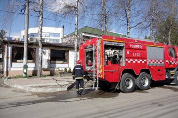 Focul a fost stins înainte de a se extinde și a provoca pagube mari