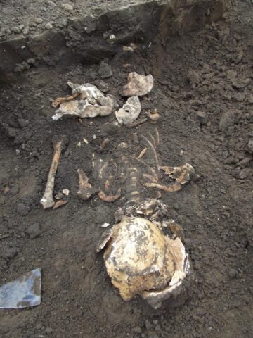 Săpături arheologice în vechiul cimitir armenesc al Bisericii Sf. Simion