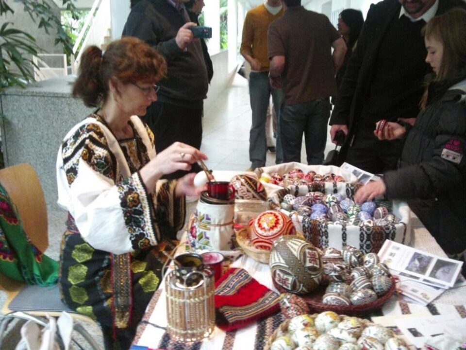 Promovarea tradițiilor românești legate de sărbătorile pascale în Olanda