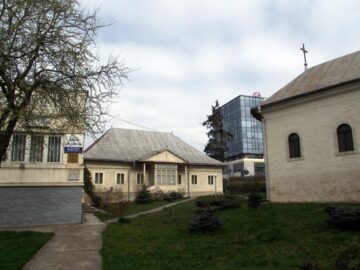 Școala armeană din Suceava, „zidită spre a lăuda pe Domnul...”