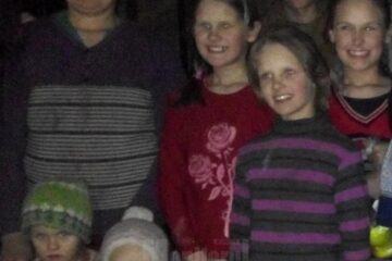 Familia Corduneanu a primit daruri din partea iubitorilor de motoare din Suceava - CROP
