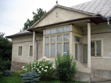 Școala armeană din Suceava, „zidită spre a lăuda pe Domnul...”