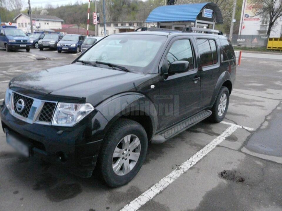 Autoturismul Nissan Pathfinder furat de student