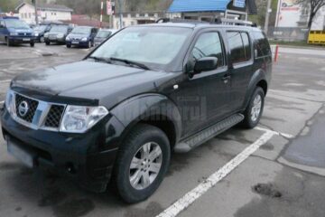 Autoturismul Nissan Pathfinder furat de student