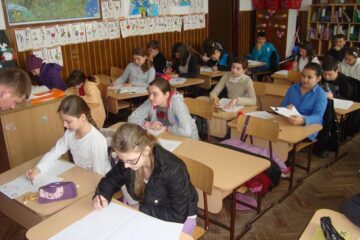Peste 150 de elevi din Suceava și Botoșani au participat la ediția din acest a Concursului Interjudețean de Matematică ,,In Memoriam…"