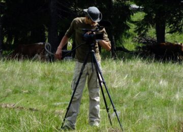 Documentare în genul celor de la Discovery, realizate de doi frați din Fundu Moldovei în pădurile județului, pentru a promova bogățiile Bucovinei