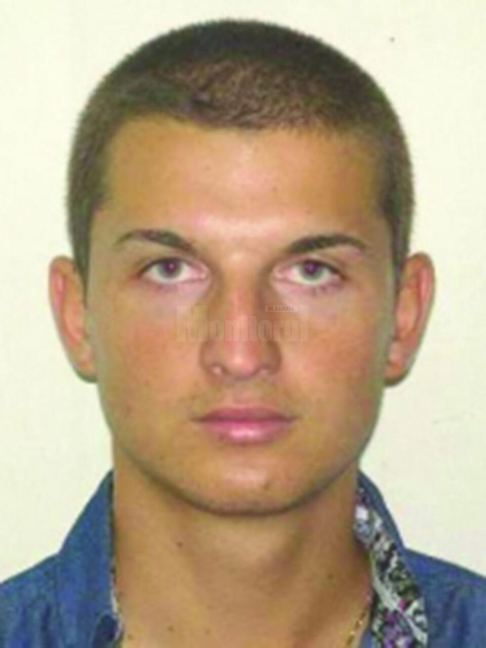 Fotografia lui Alexandru Valentin Cozlac figura și ieri pe site-ul Poliției Române, la rubrica Persoane Urmărite Fotografia lui Alexandru Valentin Cozlac figura și ieri pe site-ul Poliției Române, la rubrica Persoane Urmărite