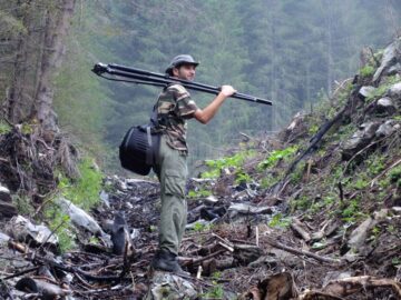 Documentare în genul celor de la Discovery, realizate de doi frați din Fundu Moldovei în pădurile județului, pentru a promova bogățiile Bucovinei