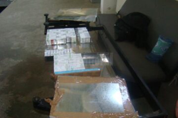 Țigări de contrabandă găsite ascunse în cântare electronice