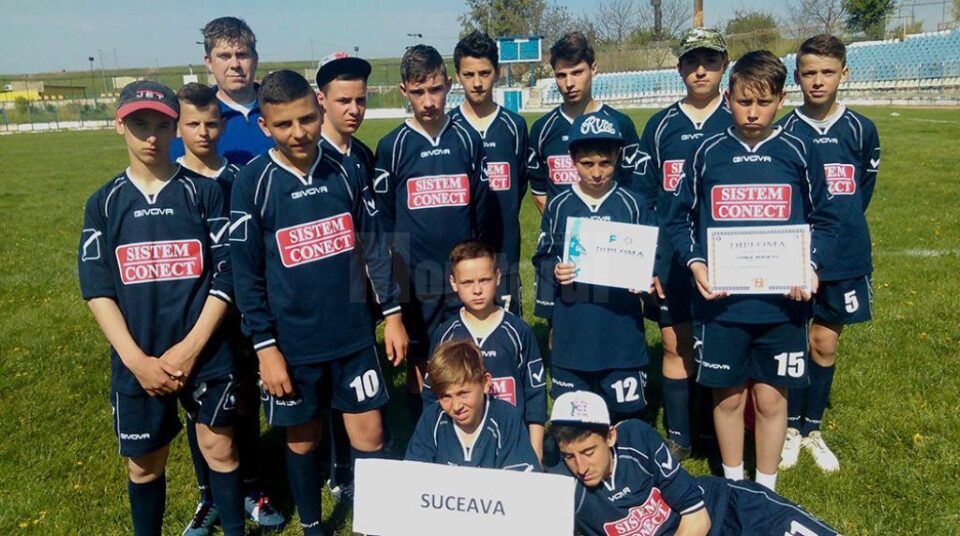 Echipa de oină a Școlii Gimnaziale Salcea a devenit vicecampioană națională la ONSȘ