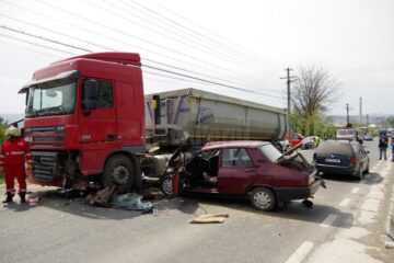 Cele trei mașini implicate în accident