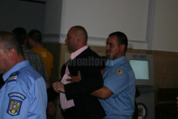 Cristian Iordache a fost încătușat într-un dosar al DIICOT Vrancea, în care a fost pus sub acuzare pentru contrabandă