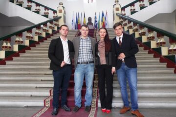 Câștigătorii premiilor I și III, de la USV