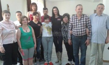 Tunsori și coafuri gratuite pentru beneficiarii Centrului de Recuperare “O Nouă Șansă” Todirești