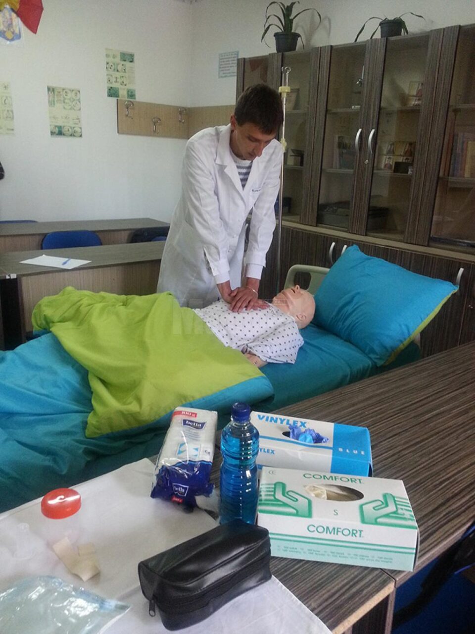 Șase echipaje ale școlilor sanitare postliceale s-au întrecut în concurs