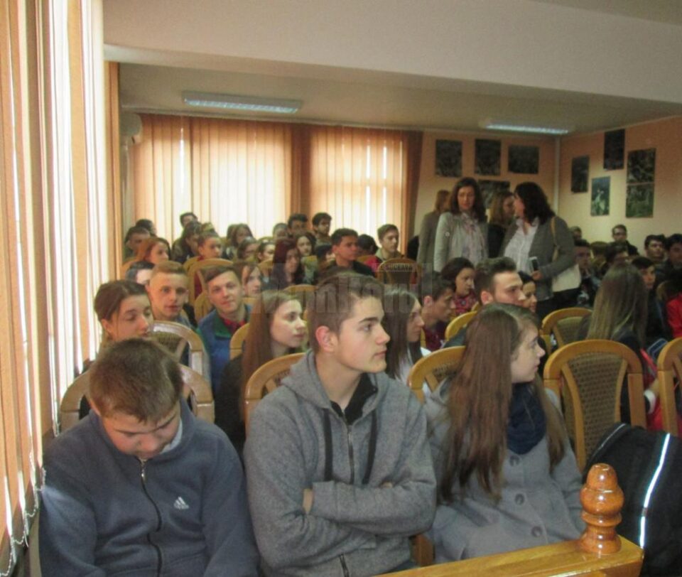 Concursul județean de limba engleză „Behind the Words”, ediția a II-a, și-a desemnat câștigătorii