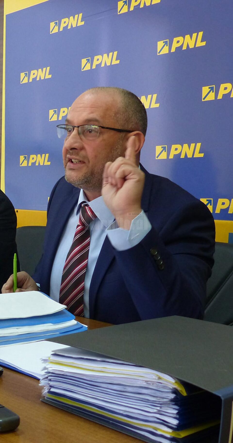 Alexandru Băișanu: „Ei pot fi dați afară pe motive de incompetență, nu politice”
