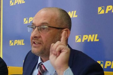 Alexandru Băișanu: „Ei pot fi dați afară pe motive de incompetență, nu politice”