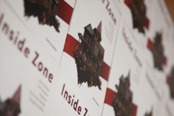 O instalație multimedia realizată de suceveanul Florin Dan Prodan, etalată în expoziția „Karpaten/Ruinen/Wölfe” din Bremen