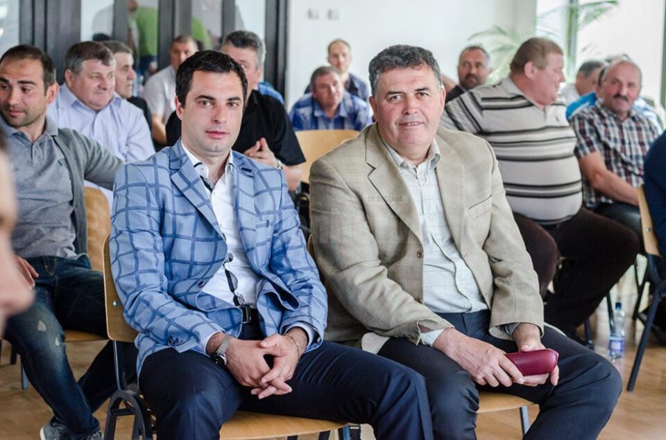 Cei doi contracandidați la funcția de vicepreședinte al AJF Suceava, înaintea votului final Cei doi contracandidați la funcția de vicepreședinte al AJF Suceava, înaintea votului final