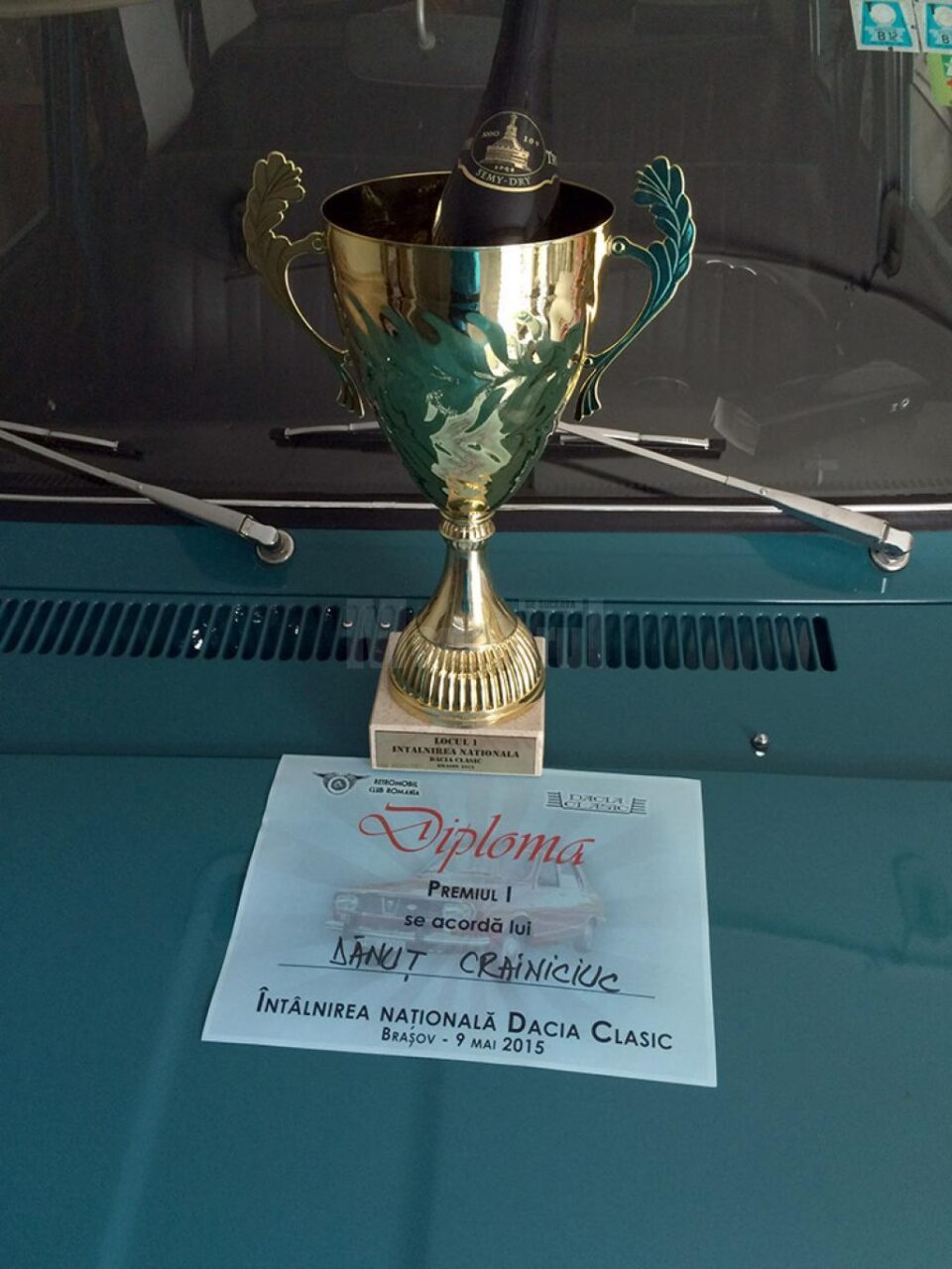 Suceveanul Dănuț Crainiciuc a luat locul I la Întâlnirea națională Dacia Clasic