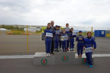 Premii pentru elevii suceveni de la Palatul copiilor la Concursul național de educație rutieră și karting