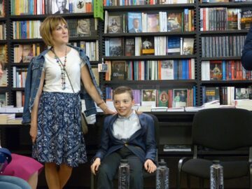 Sebi împreună cu jurnalista Adriana Dascălu Bulină