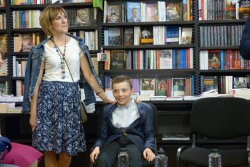 Sebi împreună cu jurnalista Adriana Dascălu Bulină