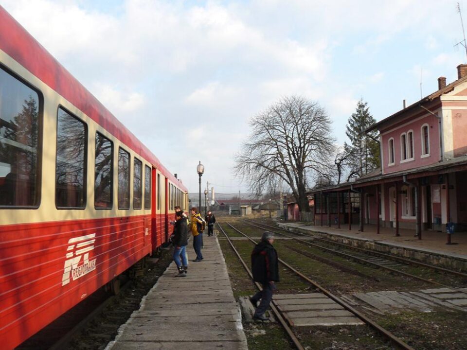 Trenurile din Gara Fălticeni sunt deja de ordinul trecutului