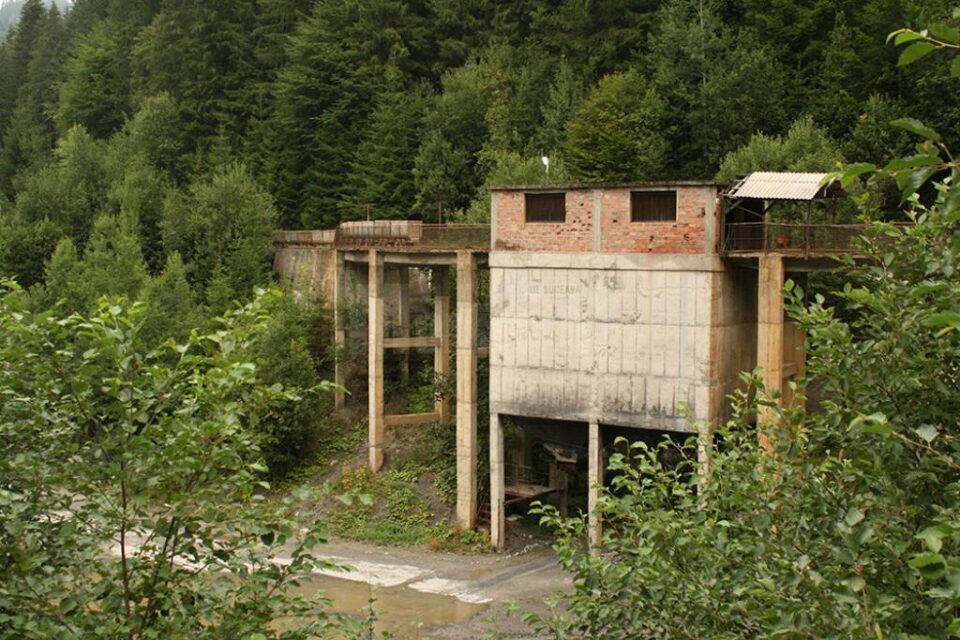 Exploatarea minieră Crucea