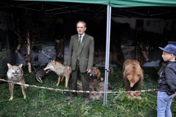 Hora Bucovinei de anul acesta a atras un număr record de vizitatori
