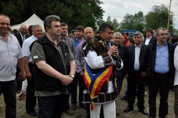 Hora Bucovinei de anul acesta a atras un număr record de vizitatori